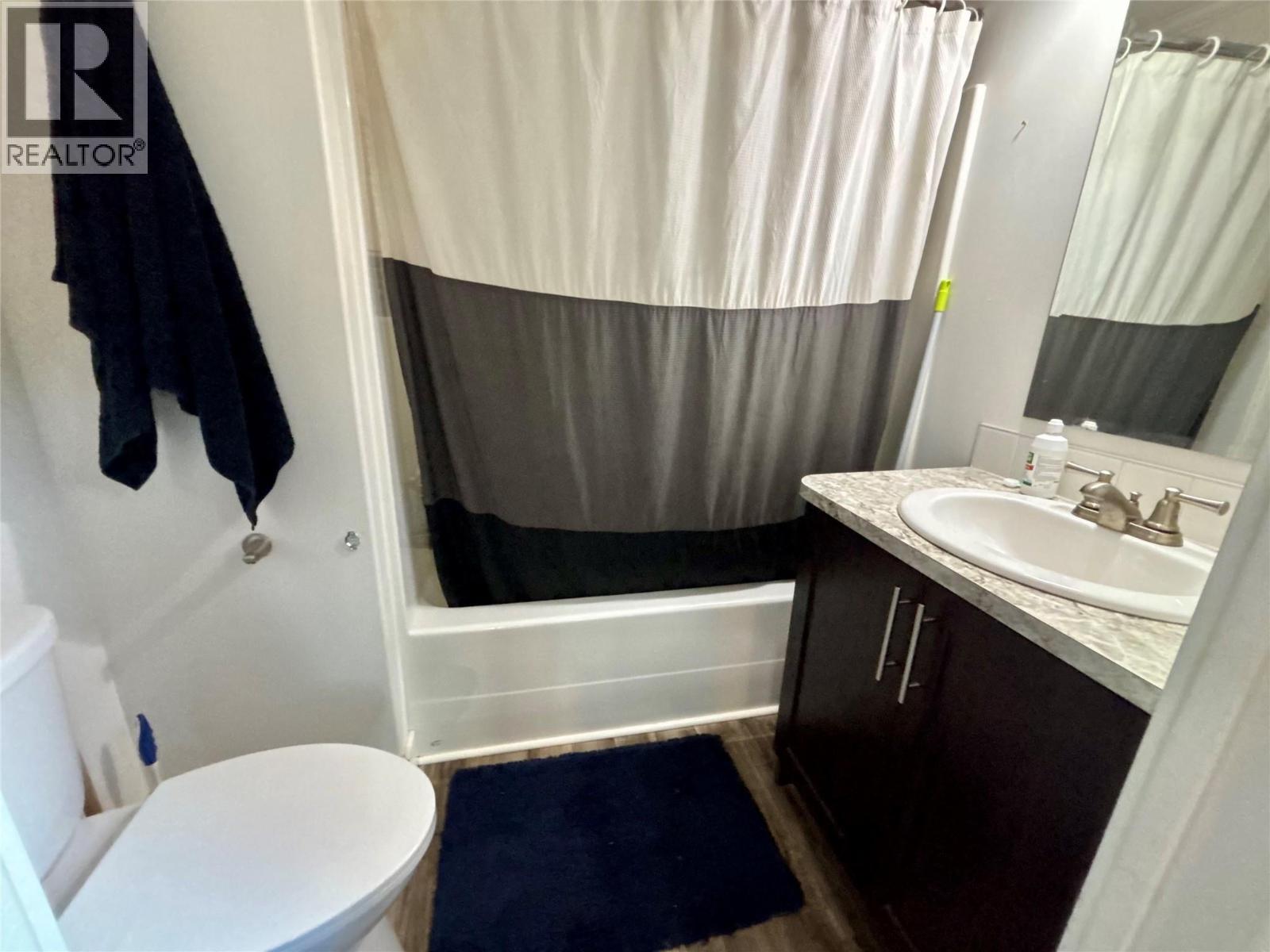 66 Johnson Way, Revelstoke