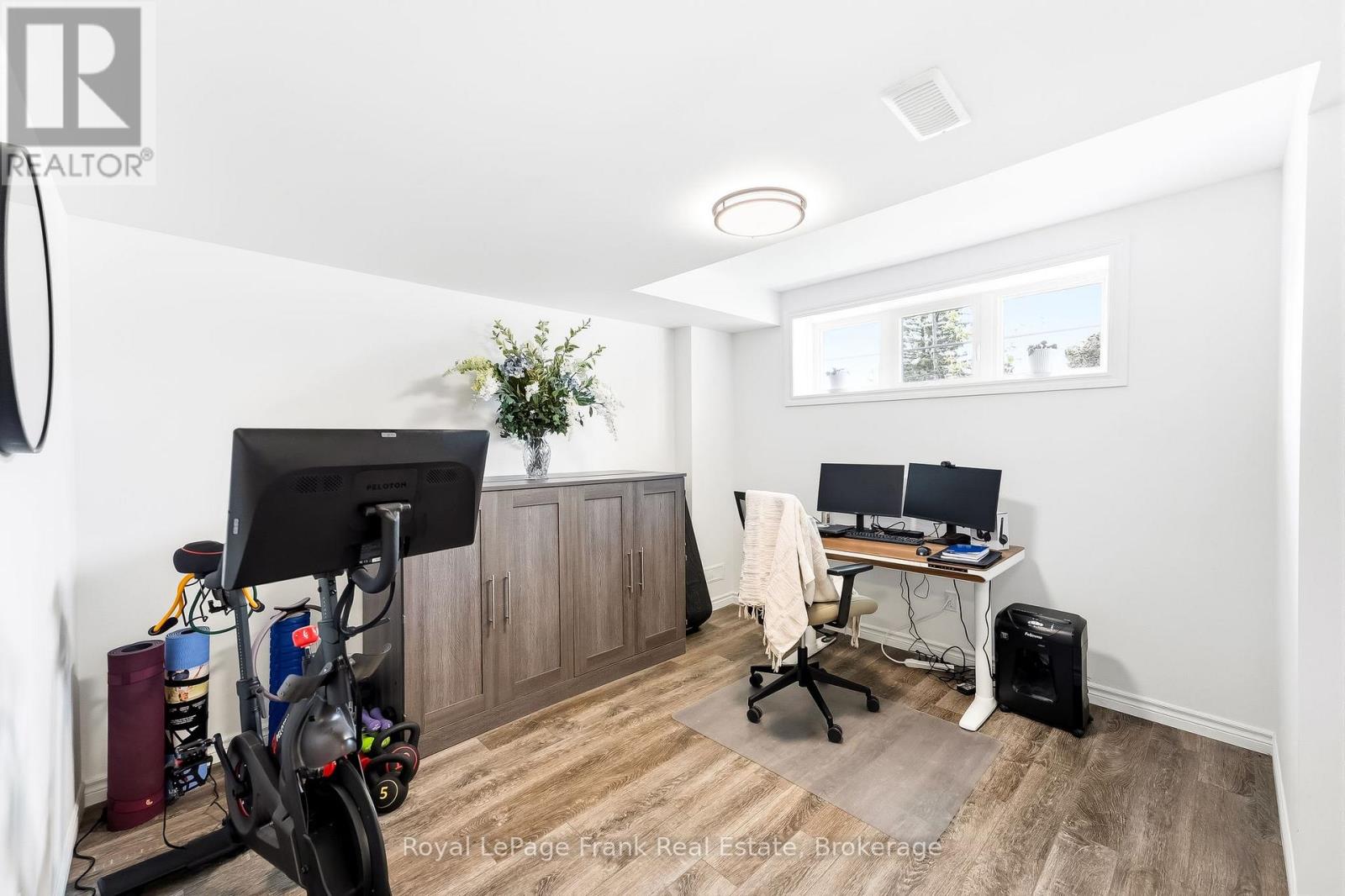 27 SHAND LANE - Image 32