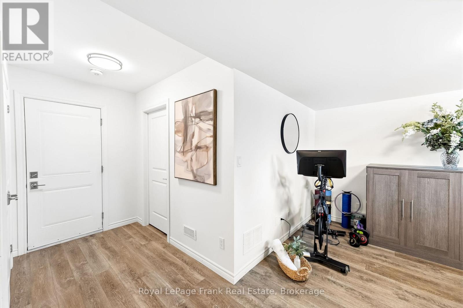 27 SHAND LANE - Image 34