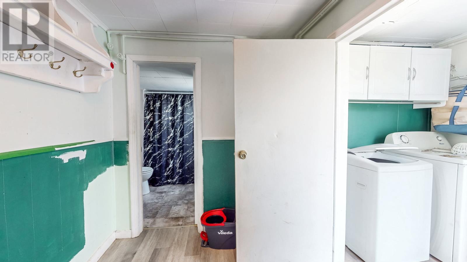 69 Harbour Road - 11
