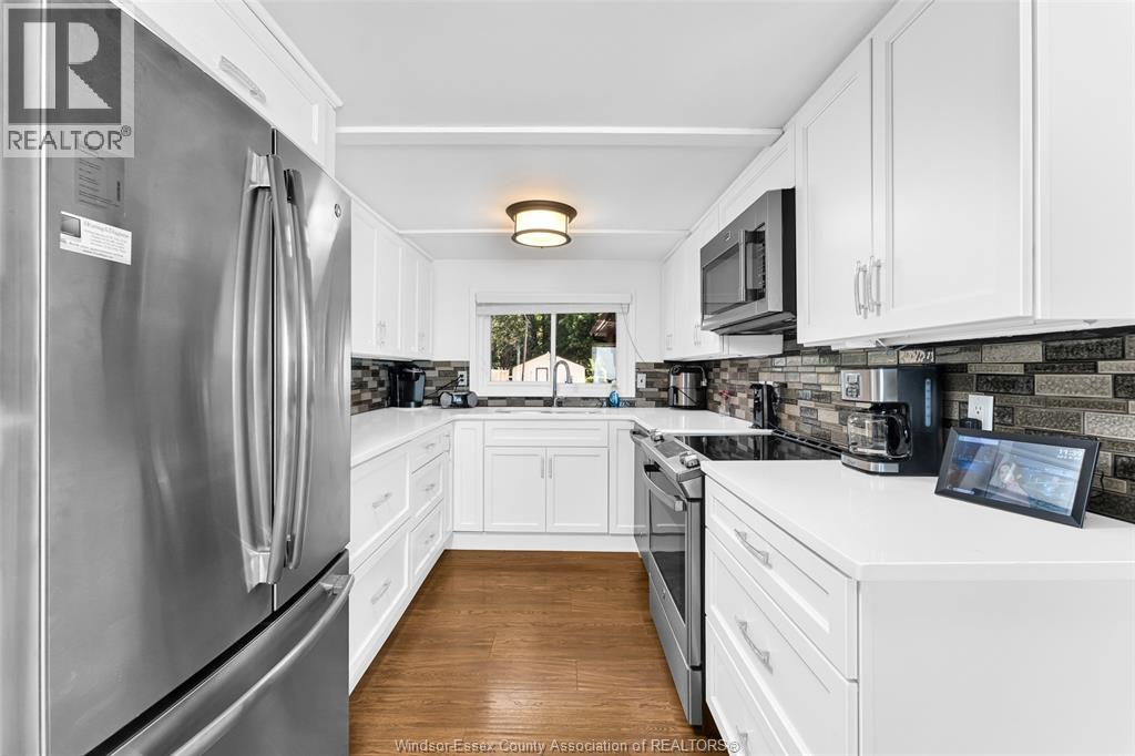 1824 ERIE AVENUE - 13