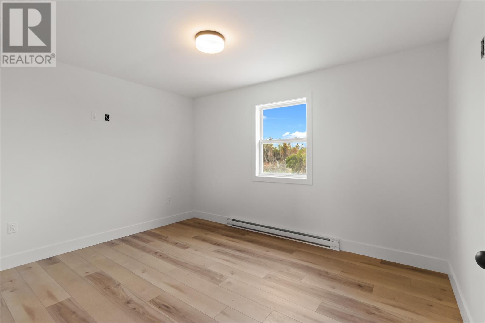 1-15 Cameron Place - 16