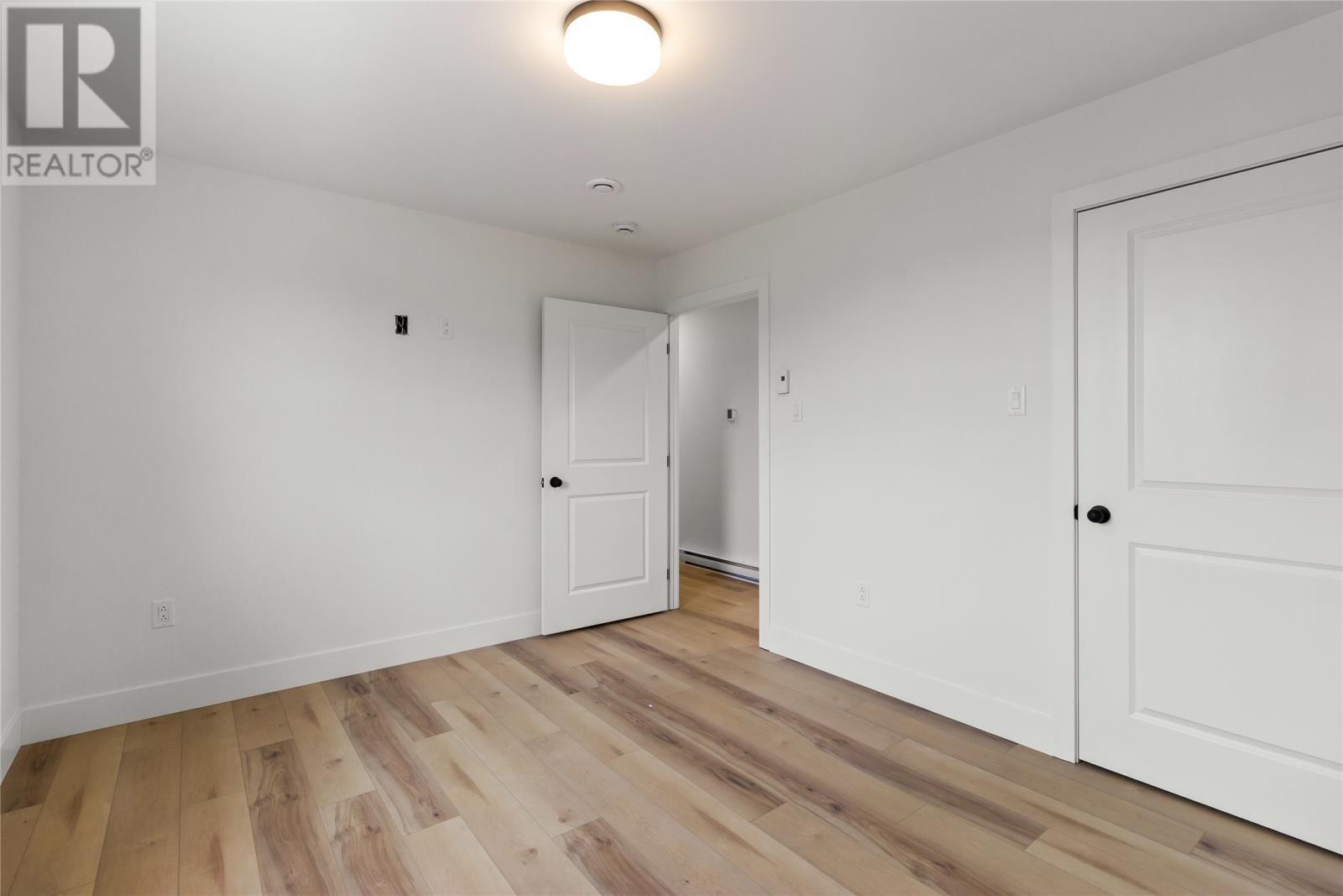1-15 Cameron Place - 17
