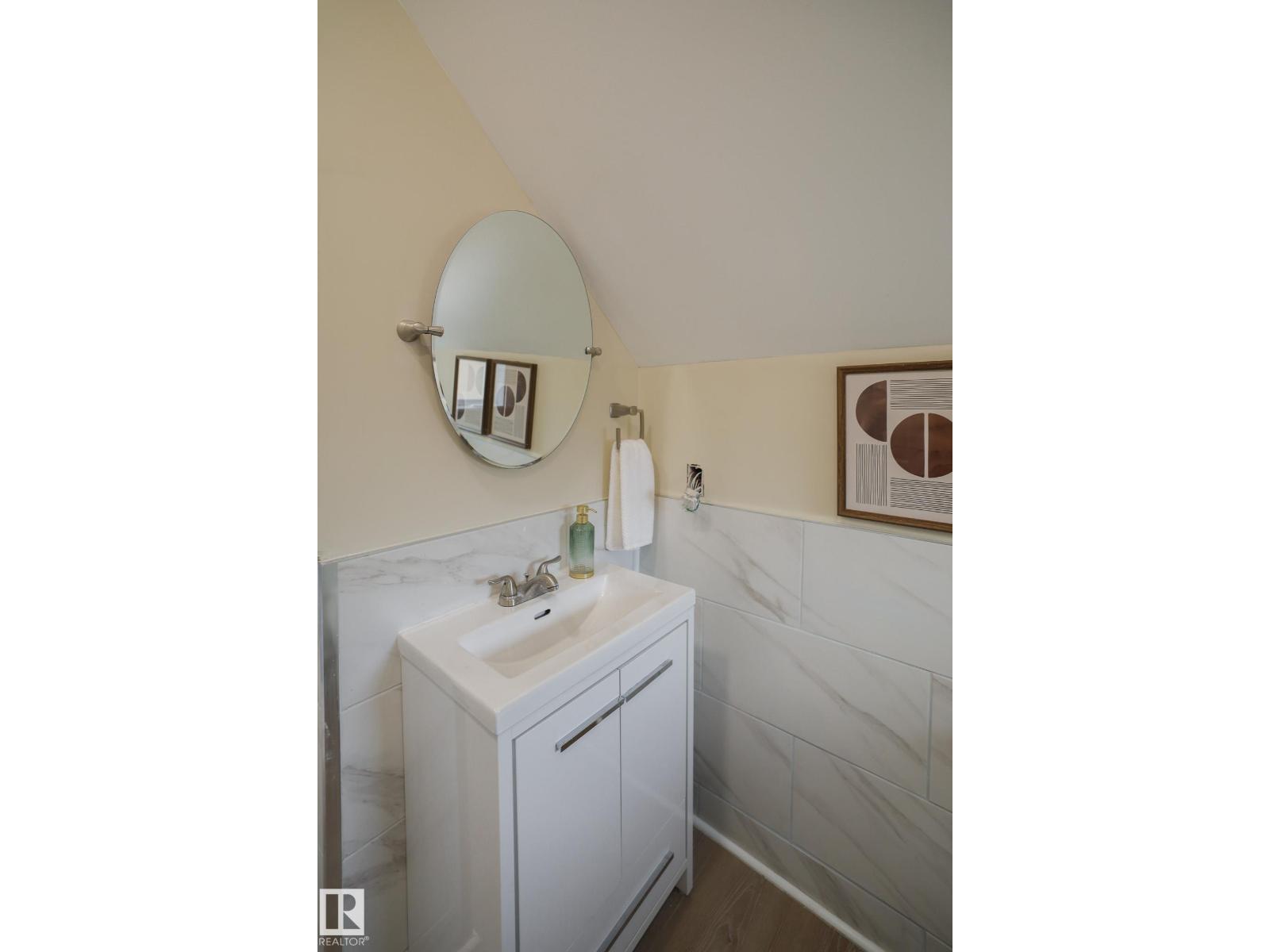 11536 95A ST NW - 17