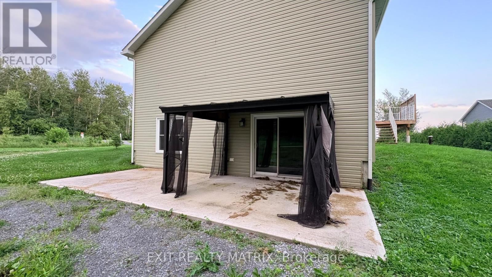 21992 BEAUCHAMP DRIVE - 34