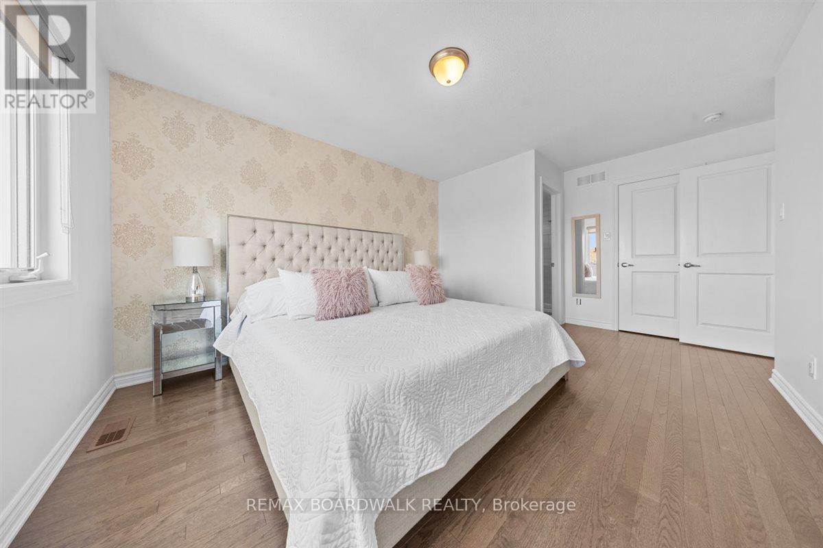 446 MEADOWBREEZE DRIVE - 15