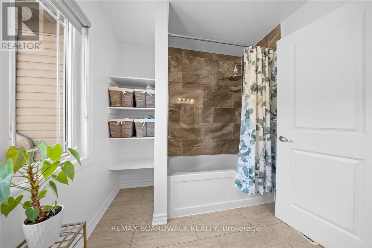 446 MEADOWBREEZE DRIVE - 20