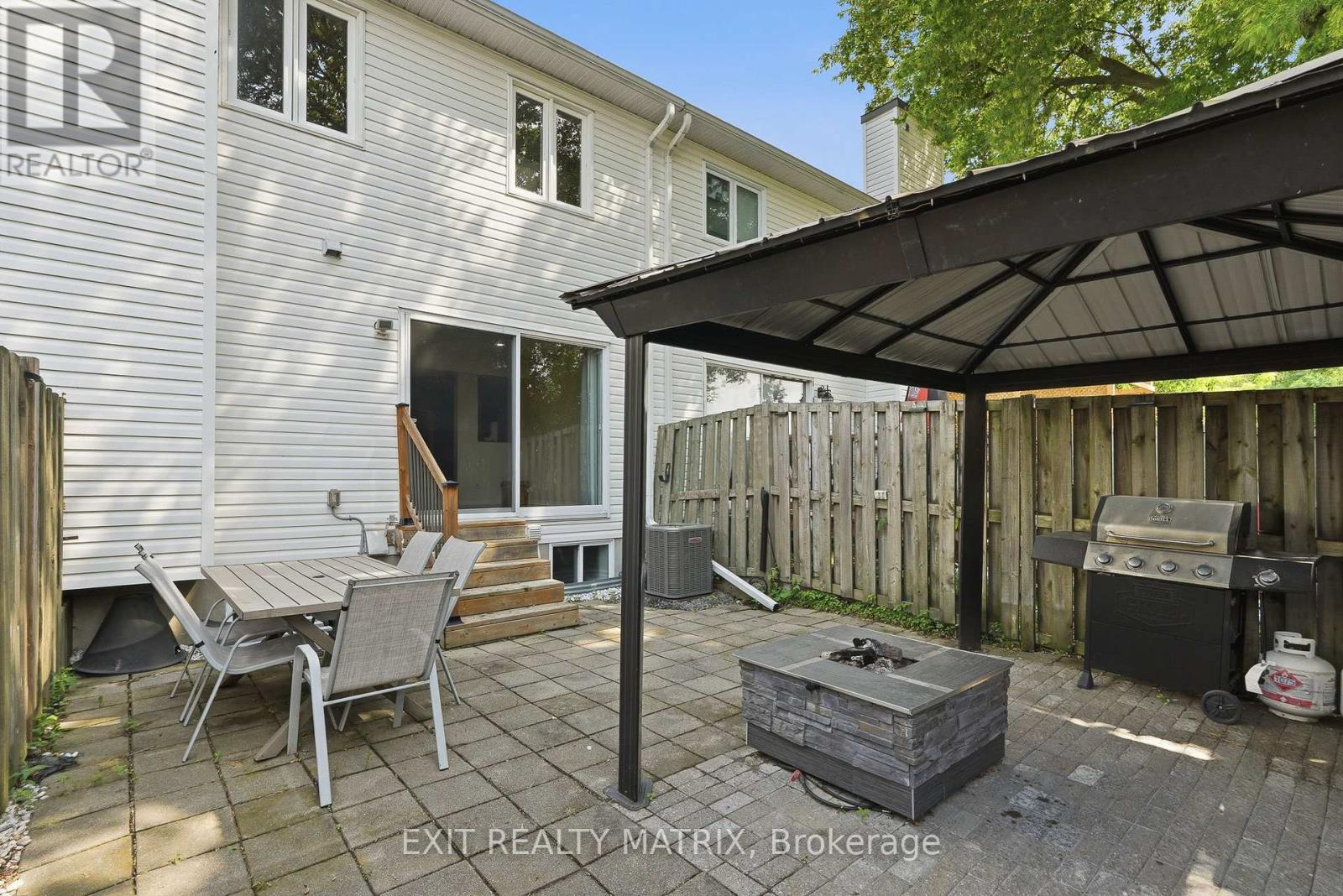 2 Bed, 3 Bath House for Sale in Russell – 49 FORGET STREET, Russell – MLS# X13520216 - Image 30