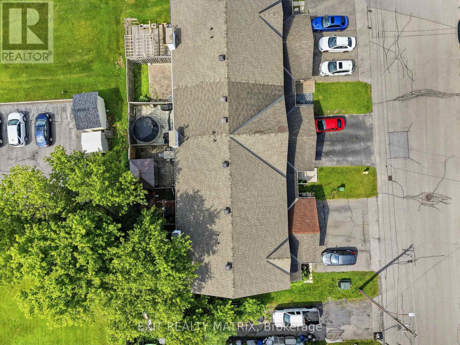 2 Bed, 3 Bath House for Sale in Russell – 49 FORGET STREET, Russell – MLS# X13520216 - Image 32