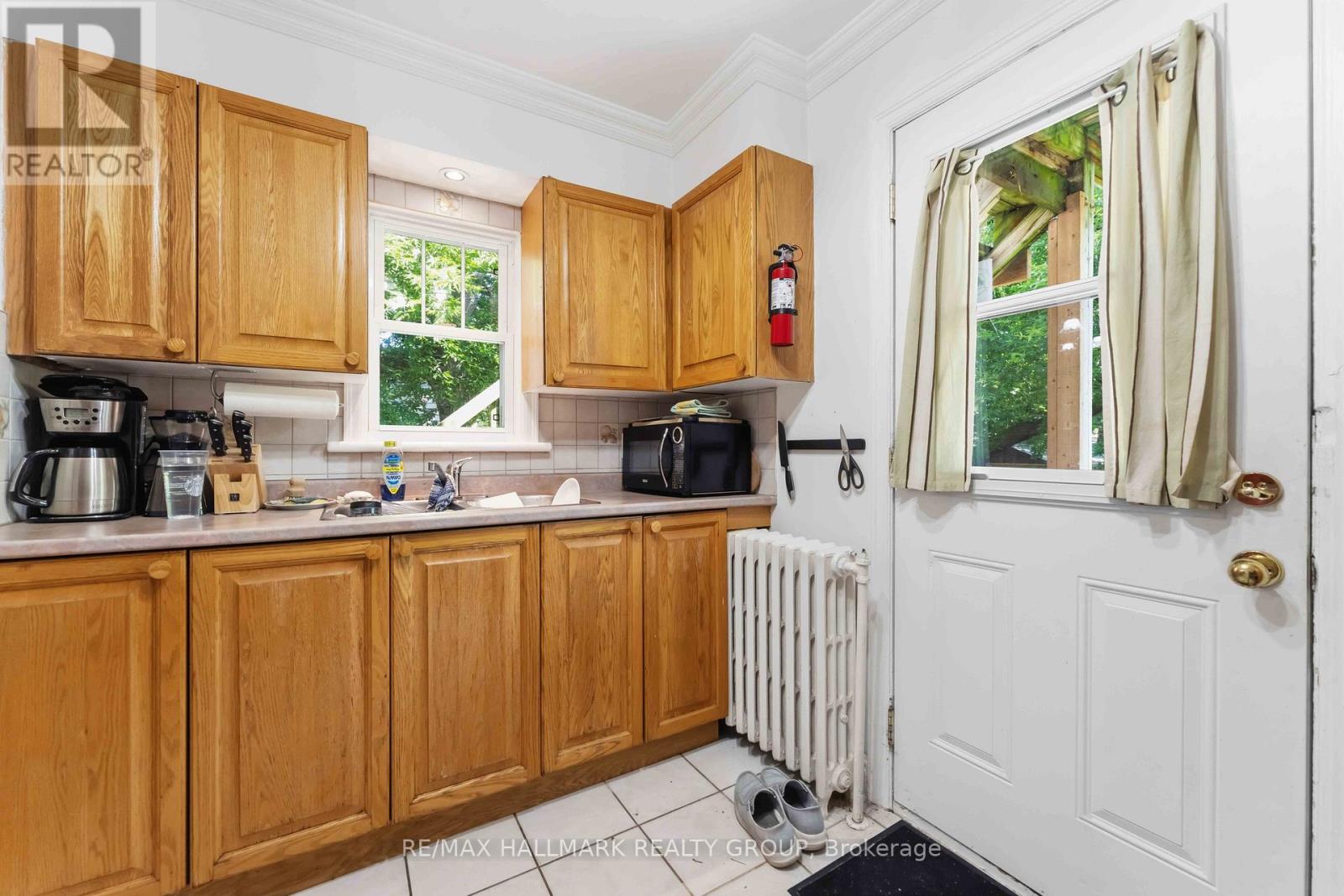 2 Bed, 1 Bath Multi-Family for Rent in Ottawa – 1 – 1079 NORTH RIVER ROAD, Ottawa – MLS# X13520360 - Image 10