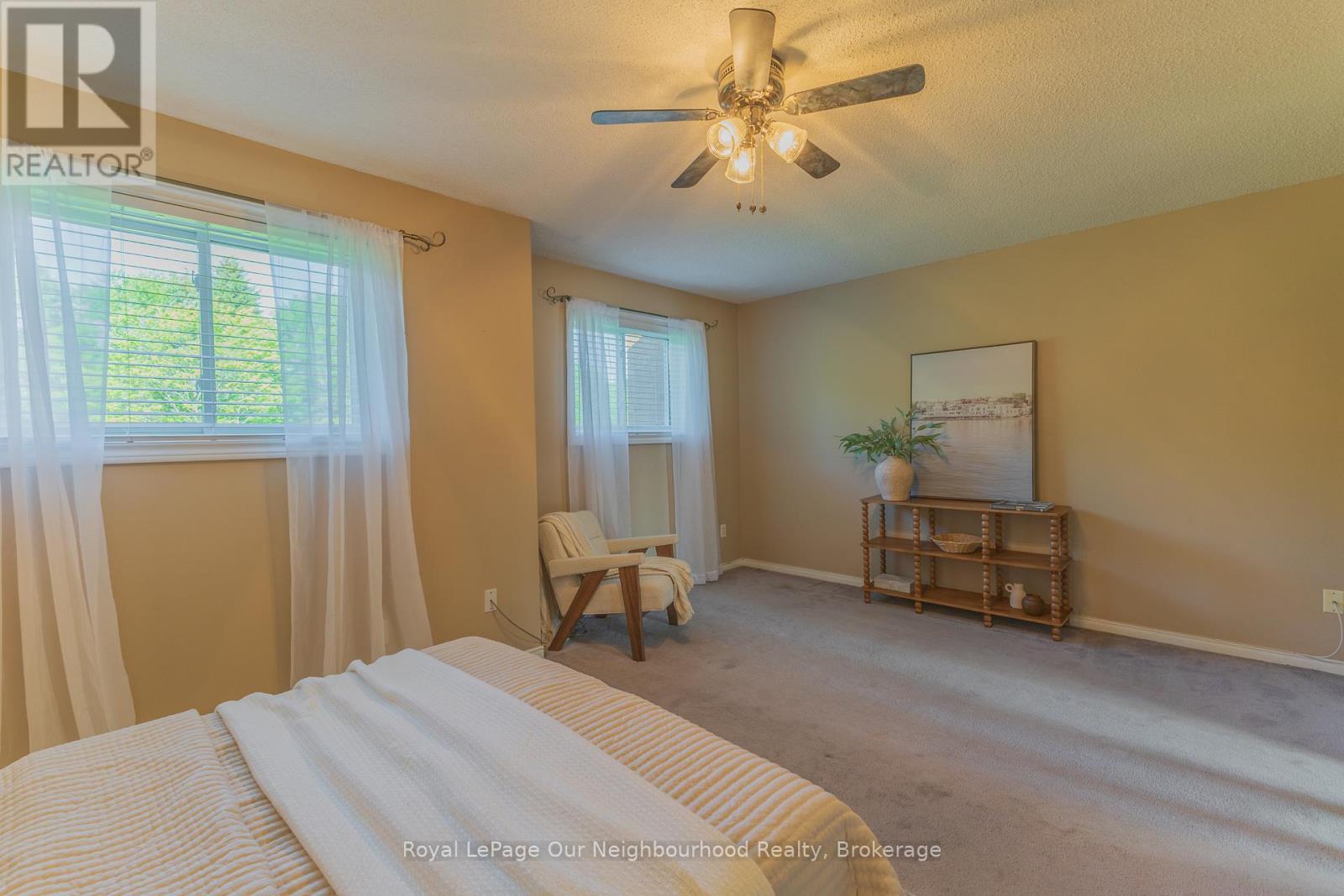#23 811 WILSON ROAD N - 18