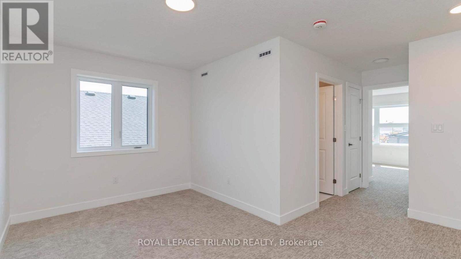 95 STYLES DRIVE - Image 13