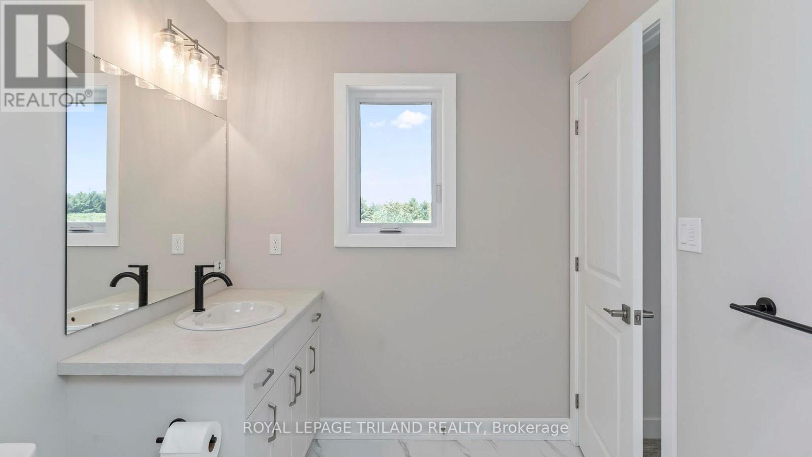 95 STYLES DRIVE - Image 10