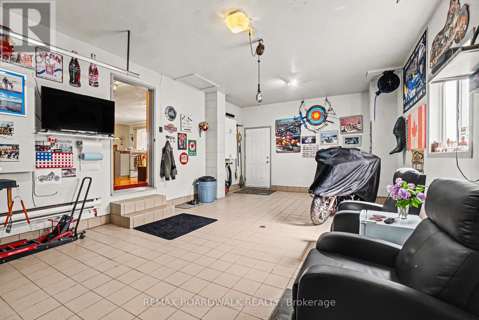1525 ROUTE 900 W - 29