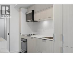 370 Martha Street, Burlington, ON L7R0G9 Photo 13