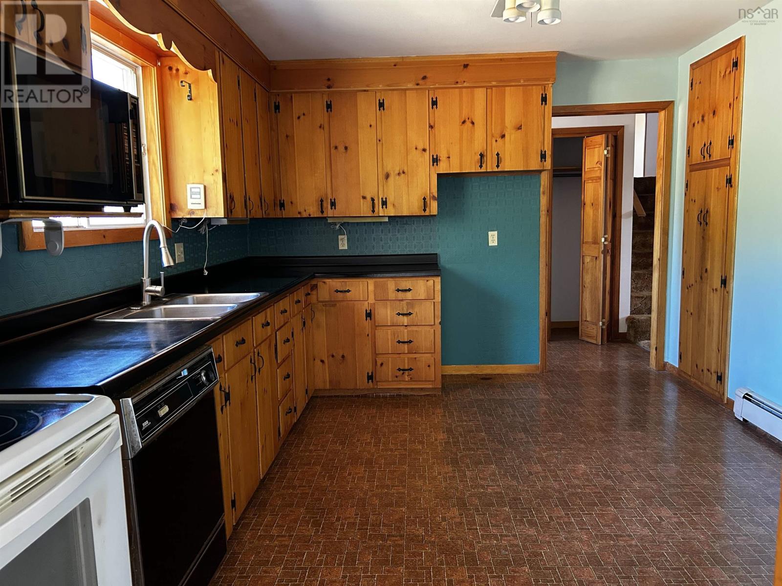 445 Sandy Cove Road - 30