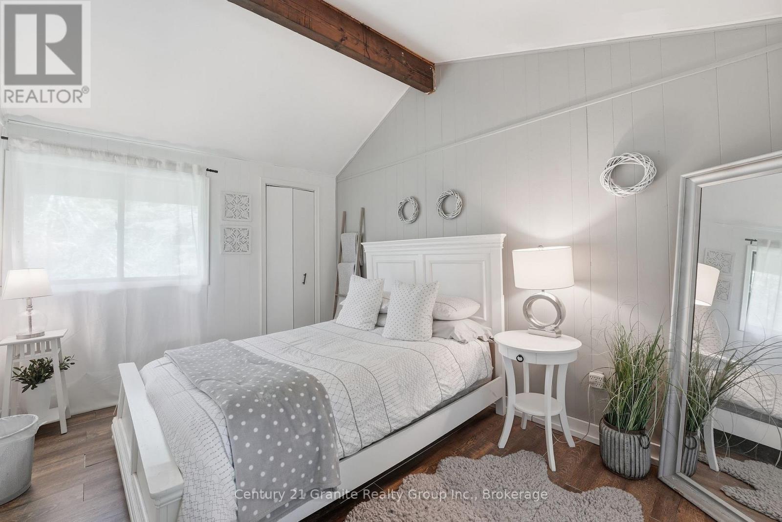 1012 SHETLAND ROAD - Image 18
