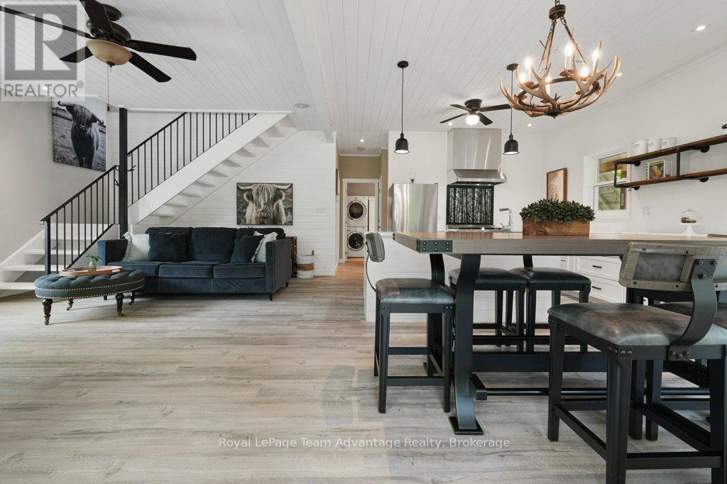 558 518 HIGHWAY - Image 13