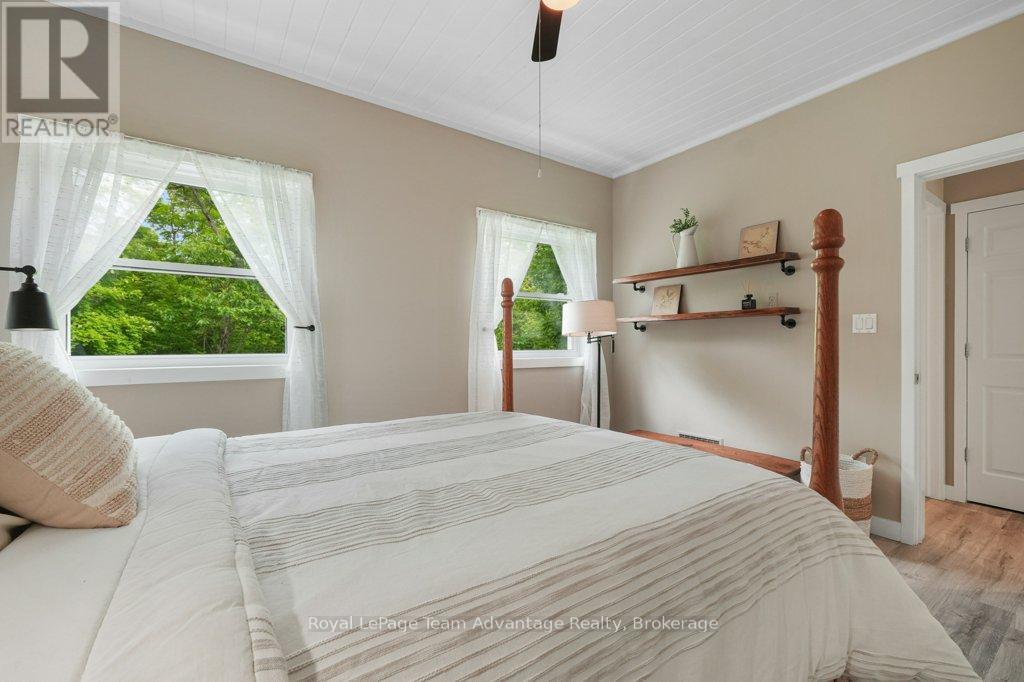 558 518 HIGHWAY - Image 21