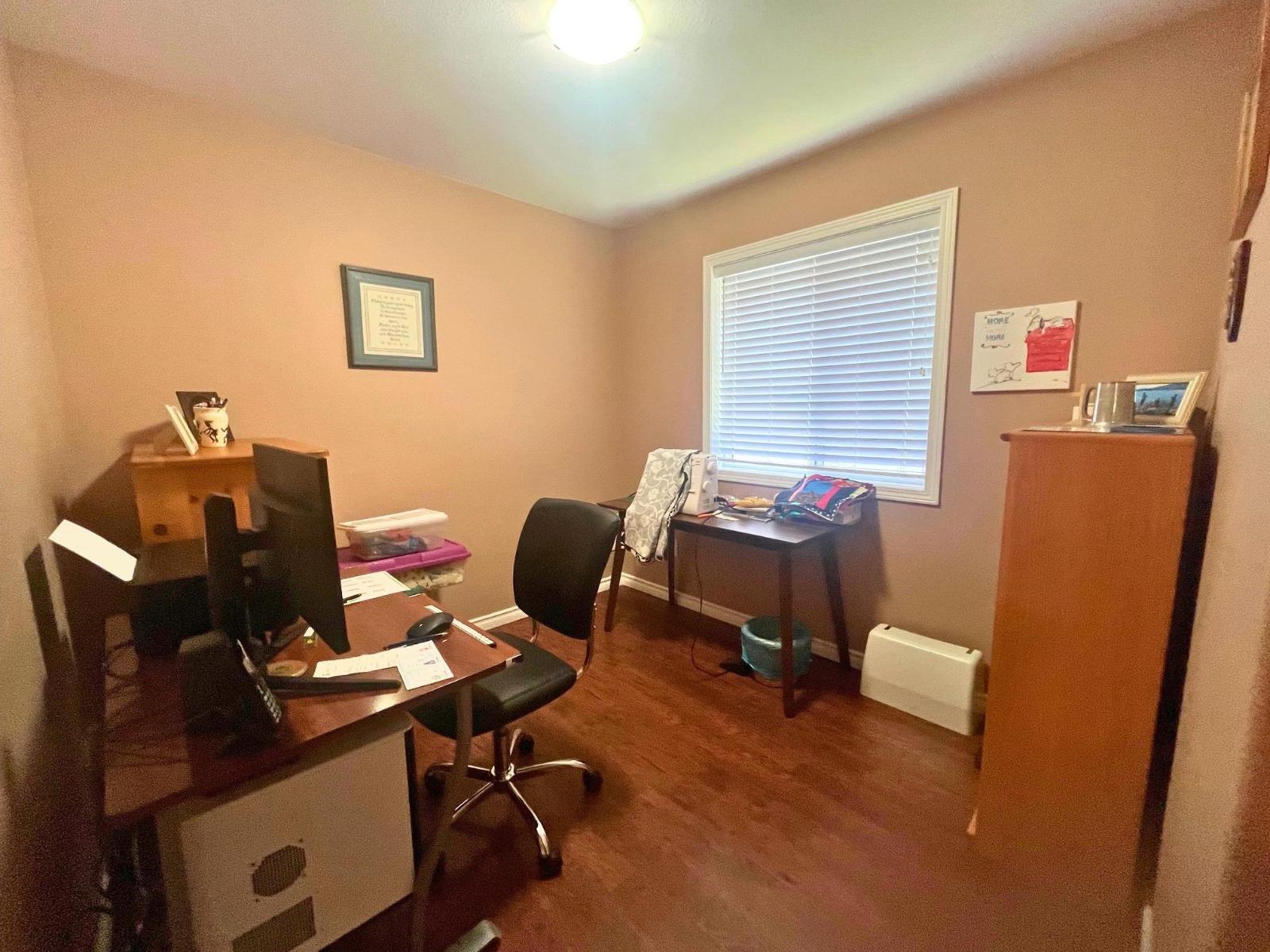 2 Bed, 2 Bath House for Sale in Chilliwack – 18 46485 AIRPORT ROAD, Chilliwack Proper South – MLS# R3137212 - Image 30