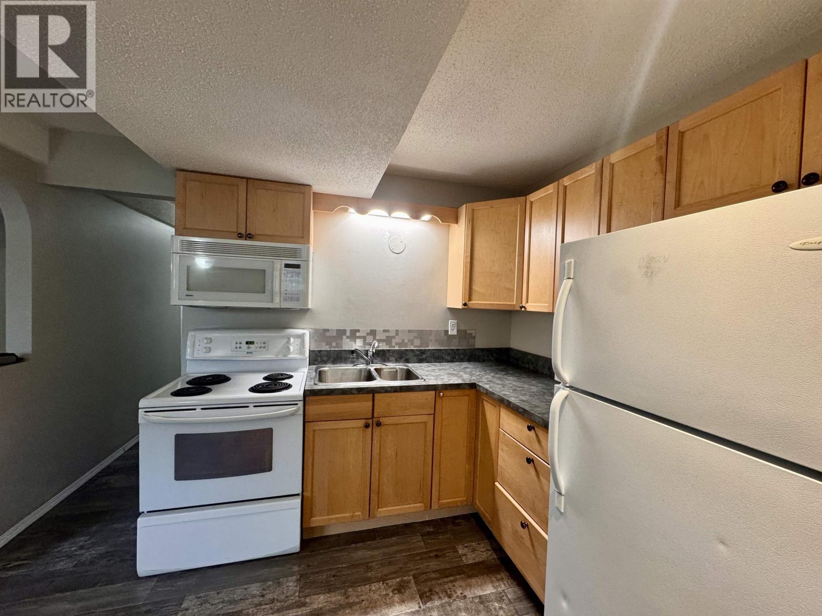Living room of 4569 HUNTER AVENUE · Prince George, BC