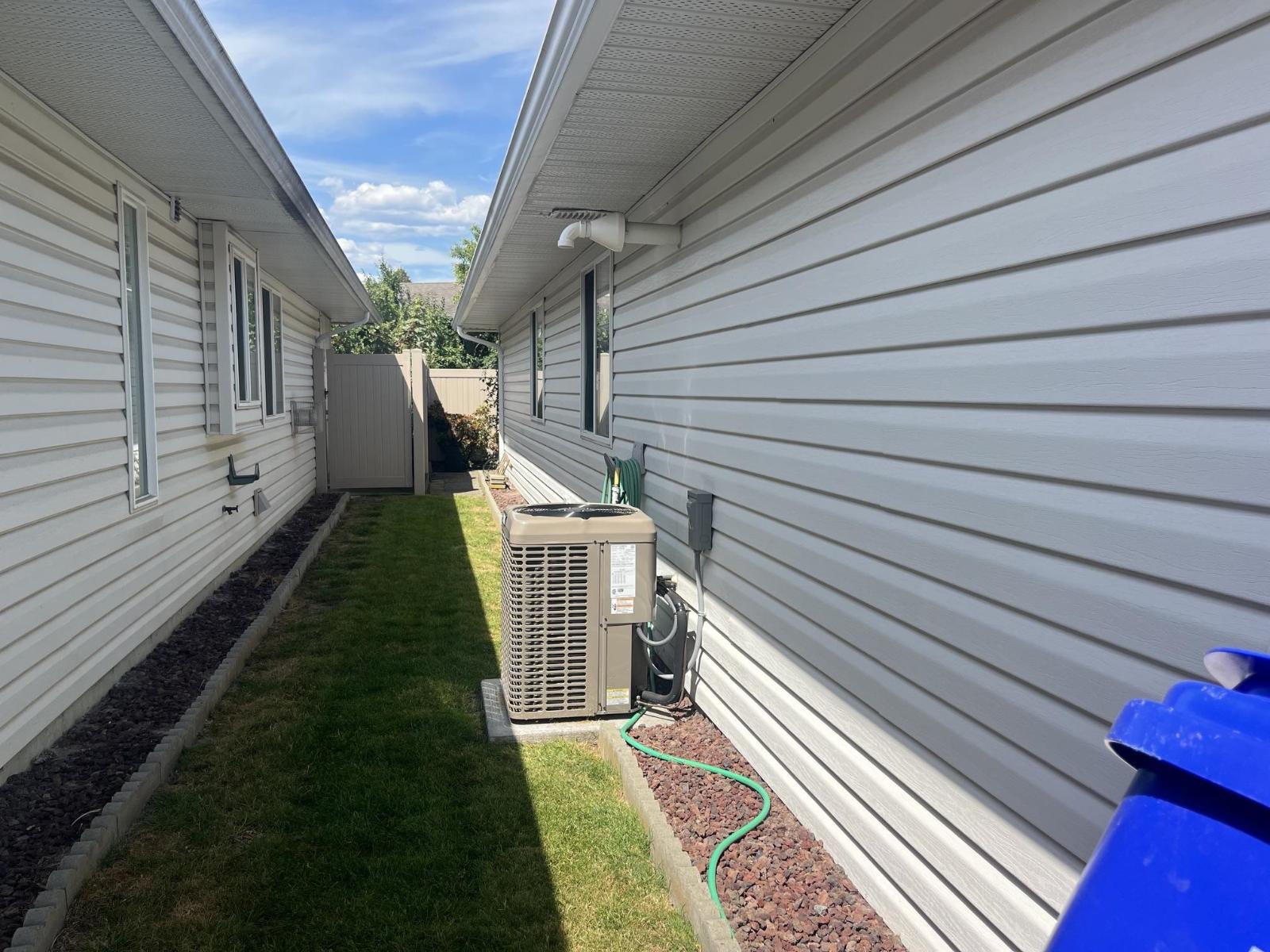 2 Bed, 2 Bath House for Sale in Chilliwack – 18 46485 AIRPORT ROAD, Chilliwack Proper South – MLS# R3137212 - Image 48