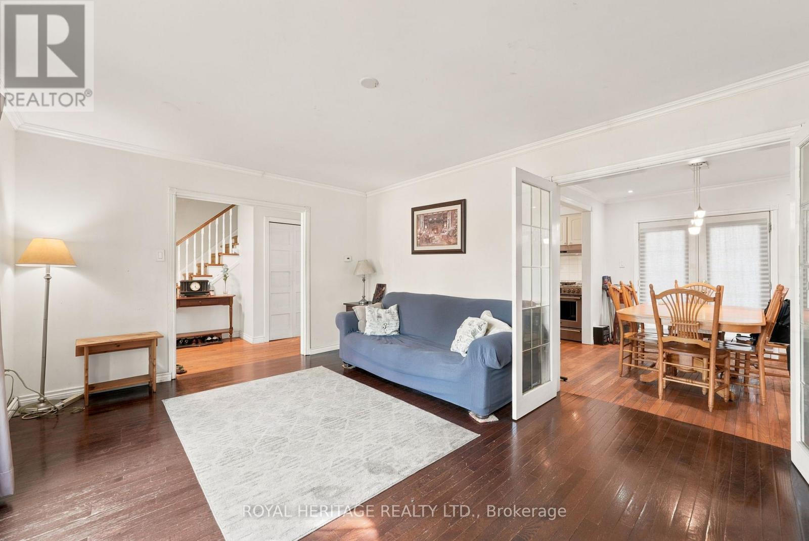 2 BELTON COURT - 9