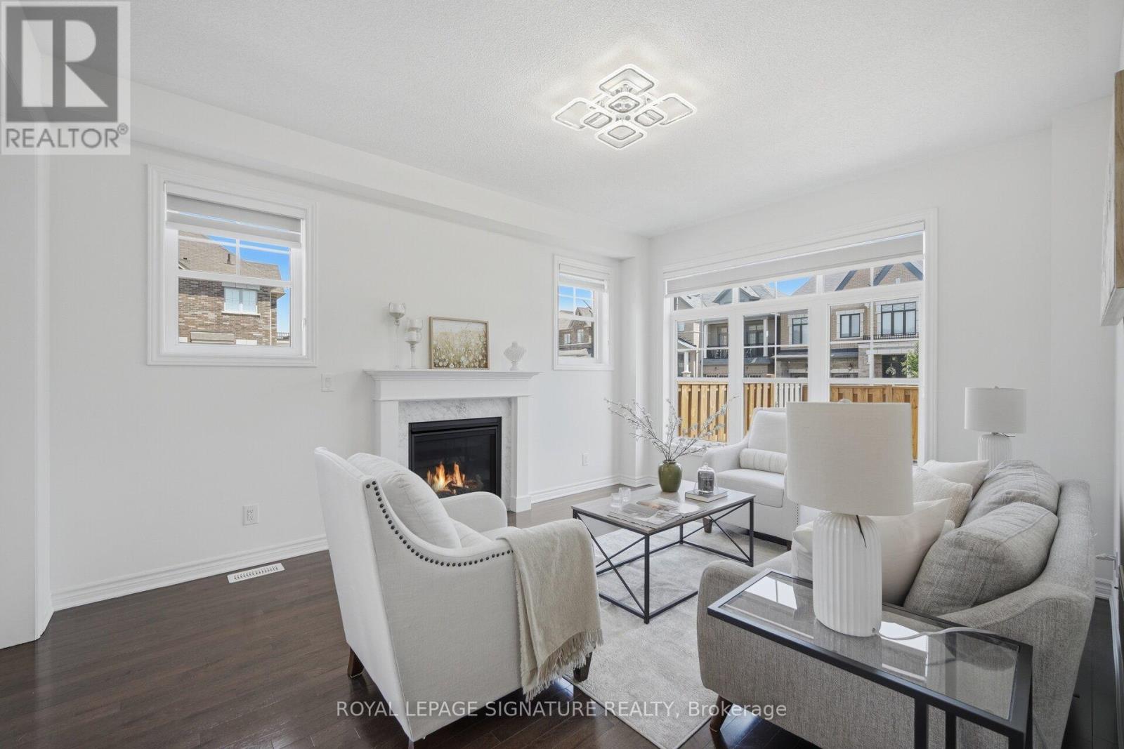 60 LOFTHOUSE DRIVE - 11
