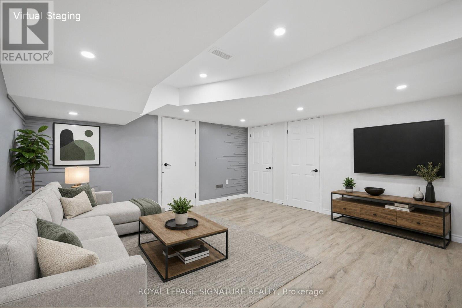 60 LOFTHOUSE DRIVE - 26
