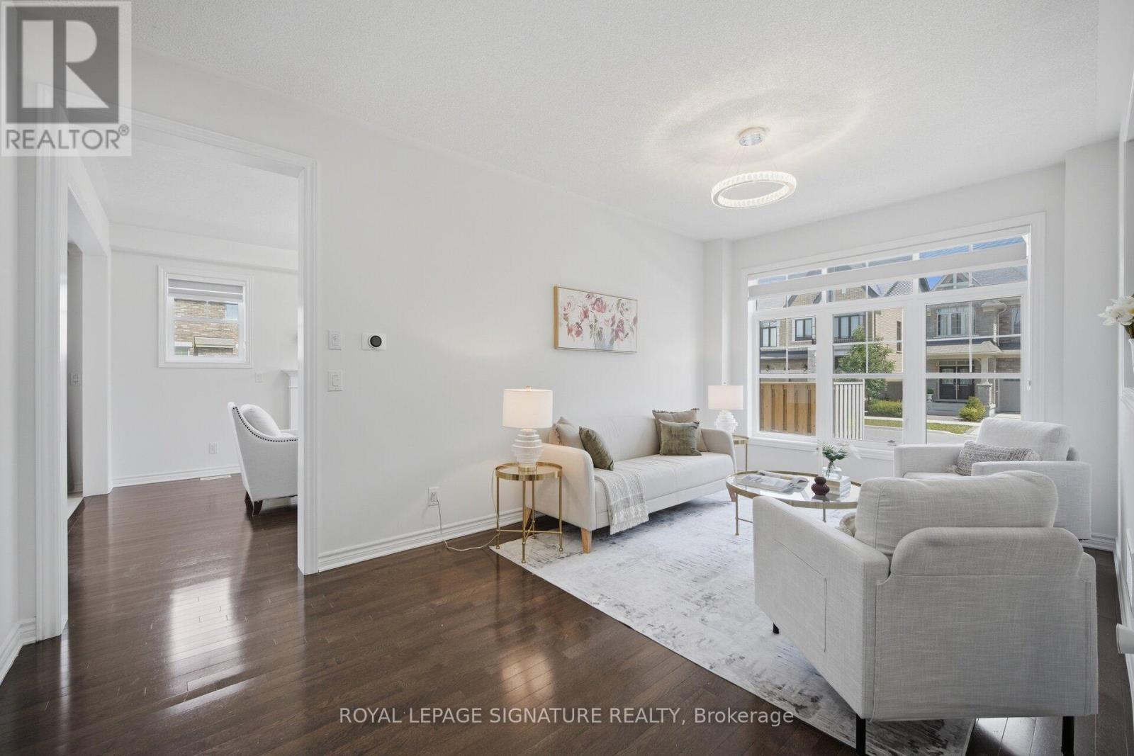 60 LOFTHOUSE DRIVE - 5