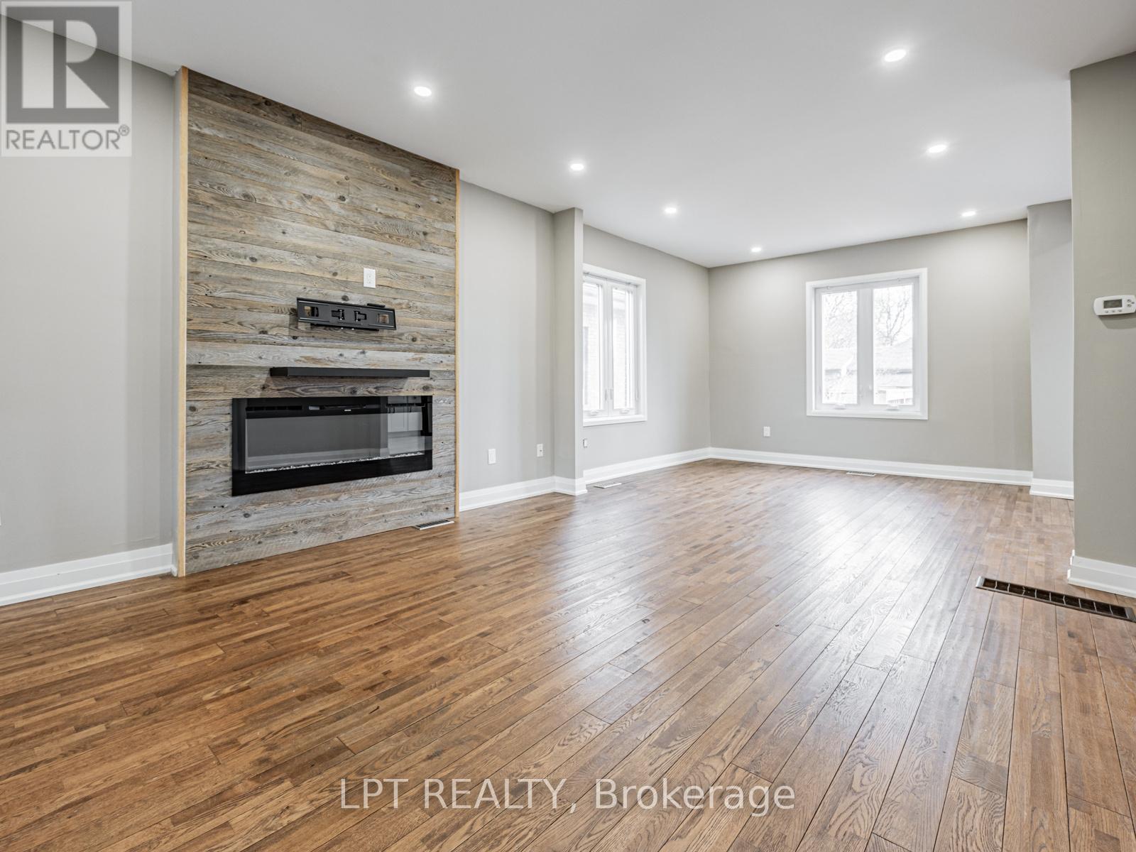 201 RITSON ROAD S - 17