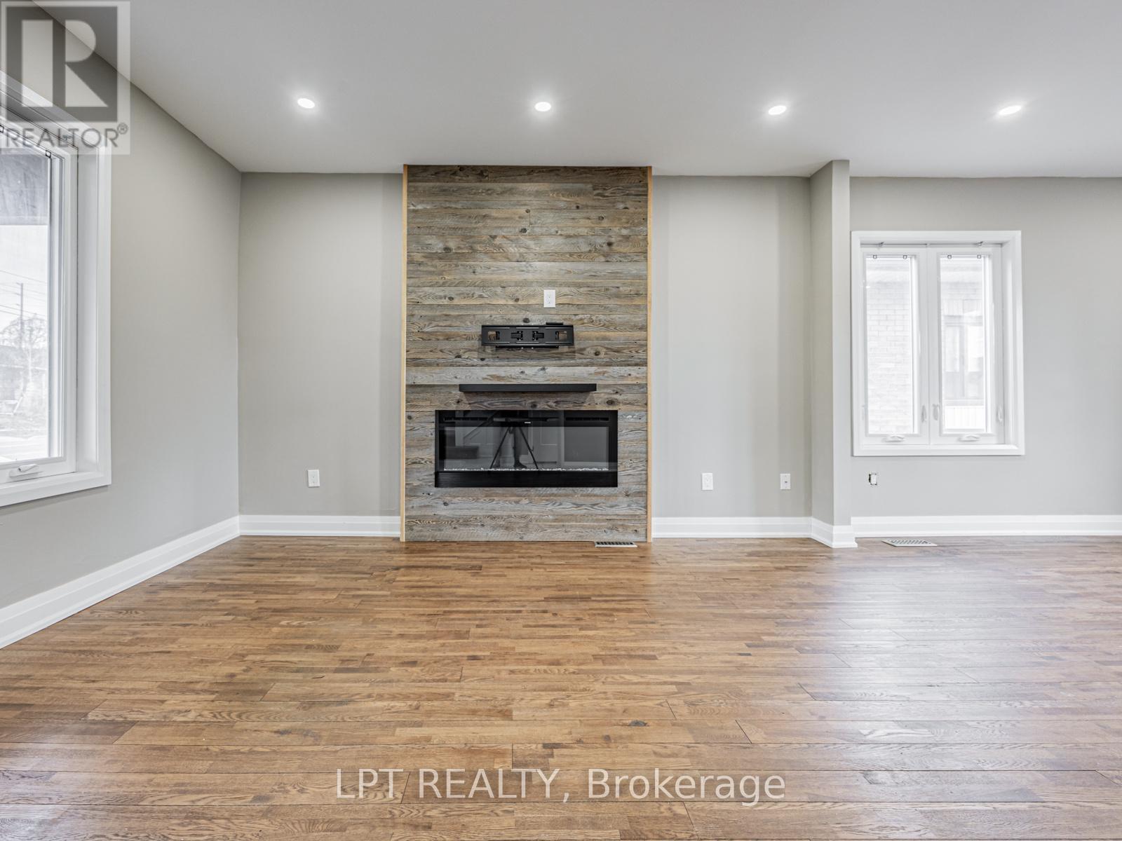 201 RITSON ROAD S - 21