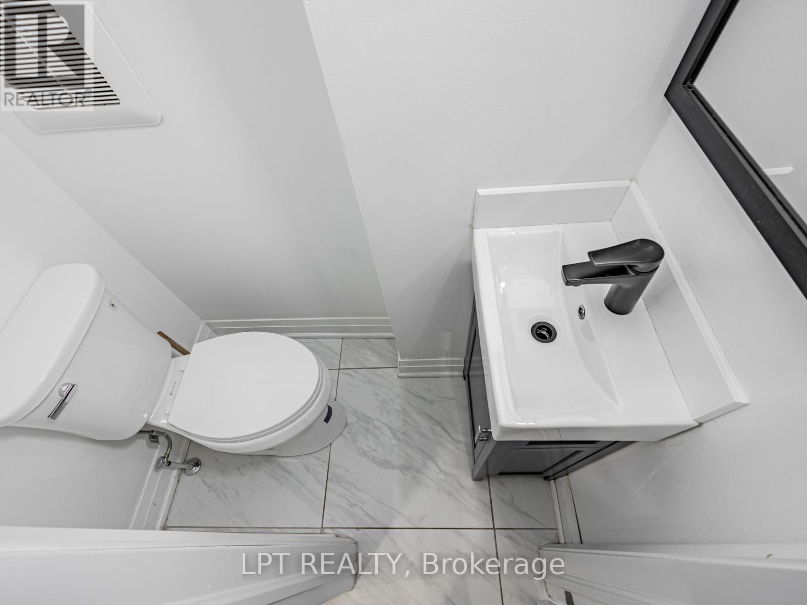 201 RITSON ROAD S - 33