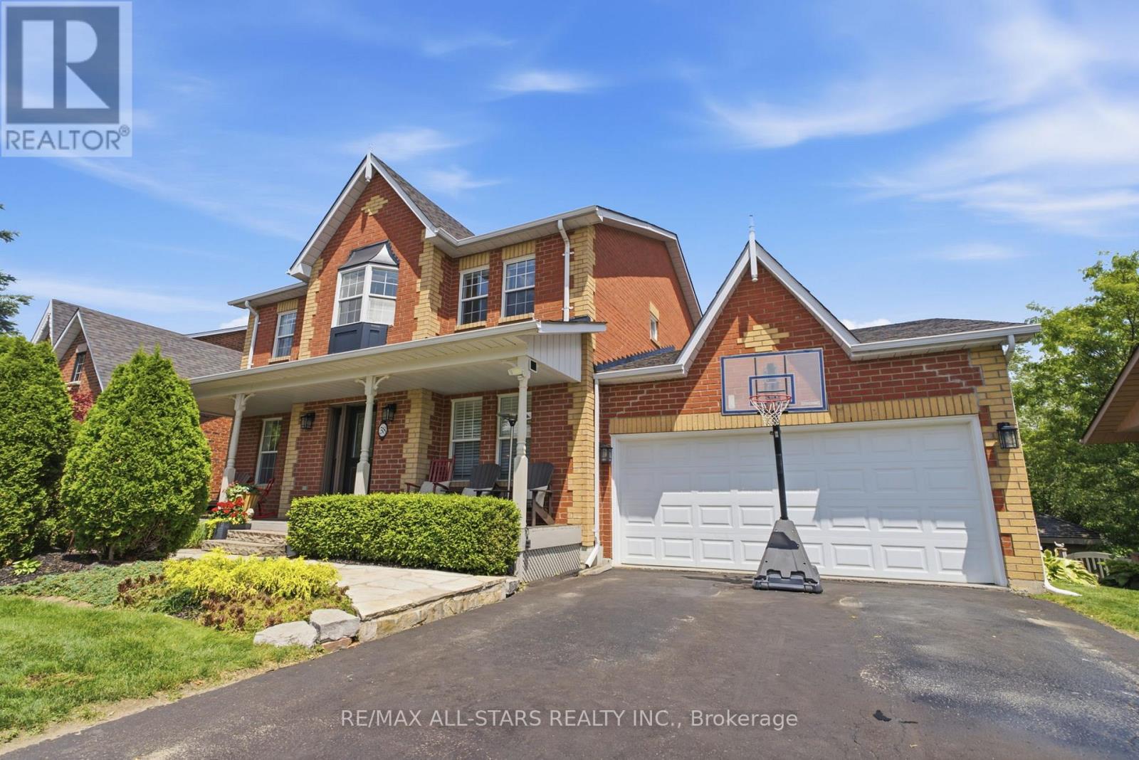 38 GALLOWAY CRESCENT - 3