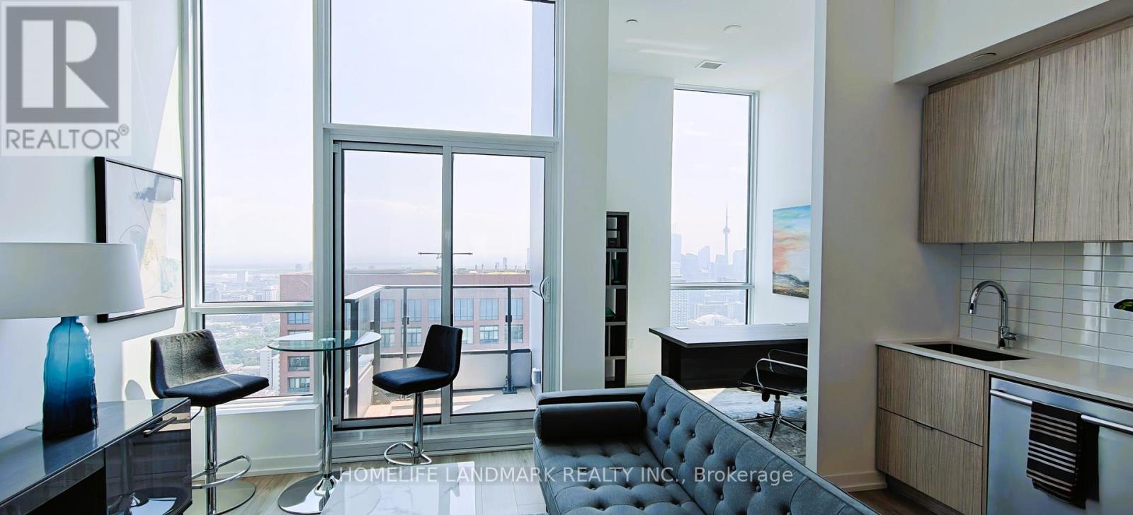 #5501 395 BLOOR STREET S - 6