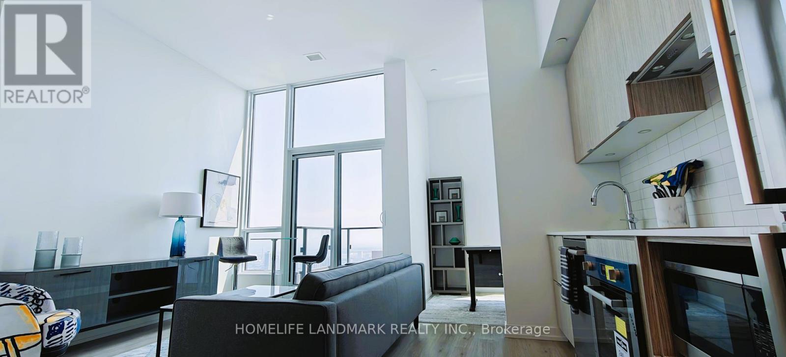 #5501 395 BLOOR STREET S - 7