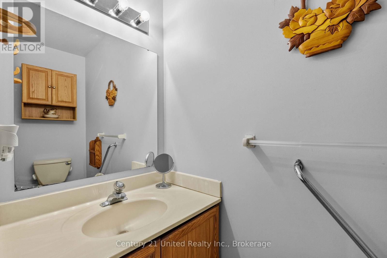 2317 WOODGLADE BOULEVARD - 18