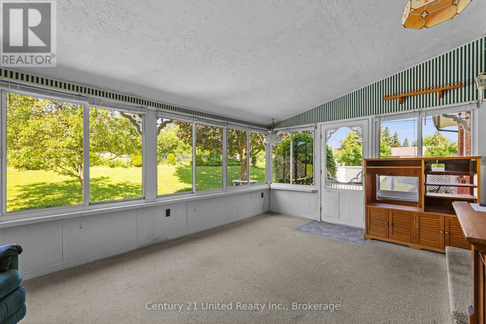 2317 WOODGLADE BOULEVARD - 25
