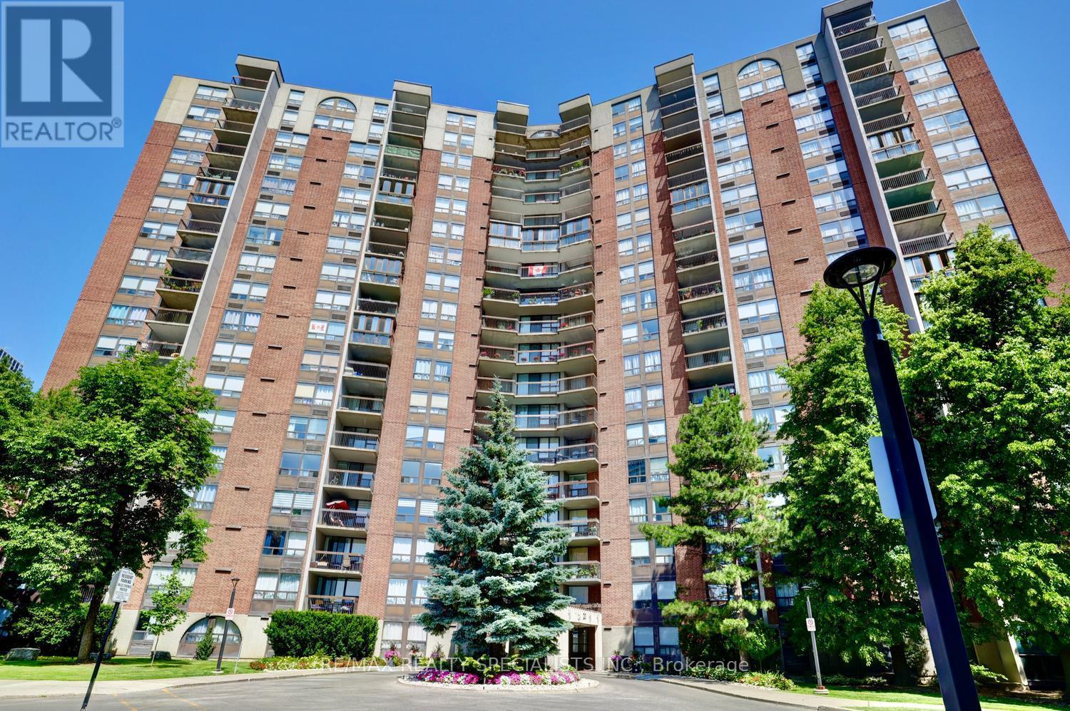 #704 20 MISSISSAUGA VALLEY BOULEVARD - 1