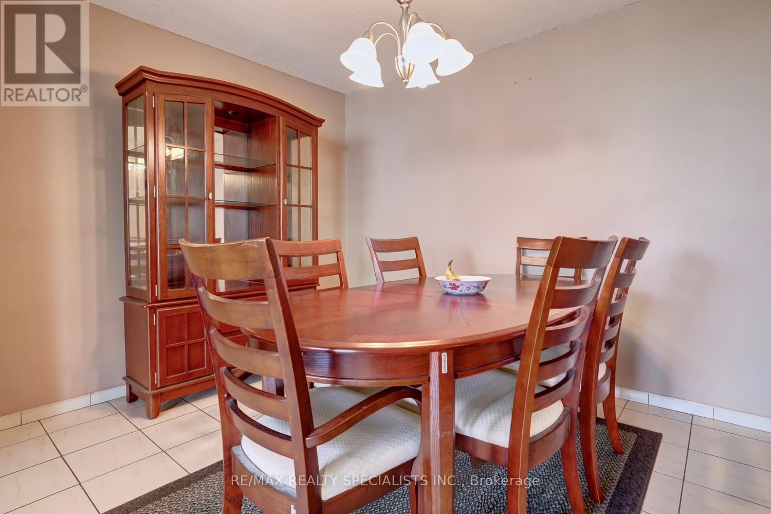 #704 20 MISSISSAUGA VALLEY BOULEVARD - 16