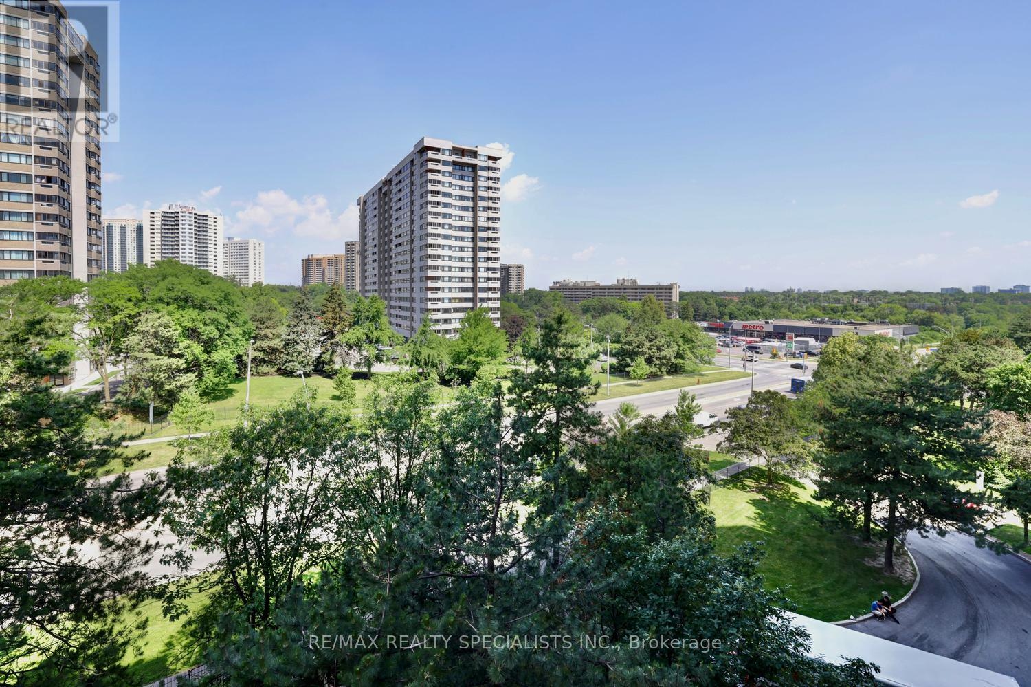 #704 20 MISSISSAUGA VALLEY BOULEVARD - 20