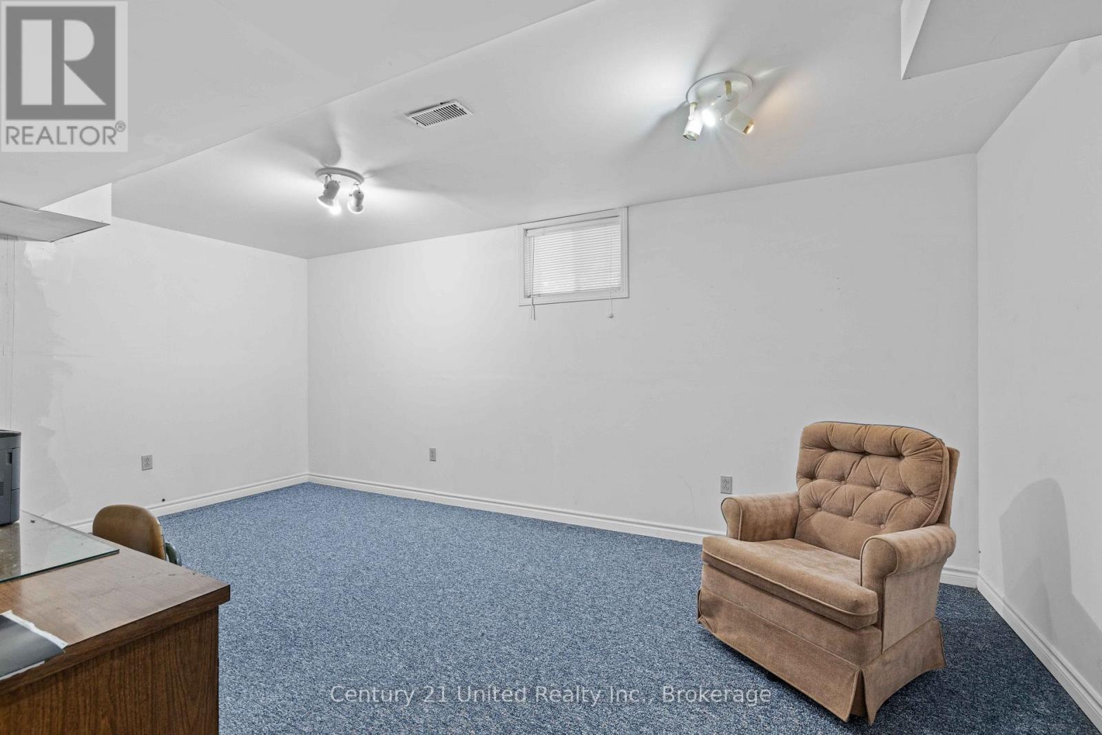 2317 WOODGLADE BOULEVARD - 38