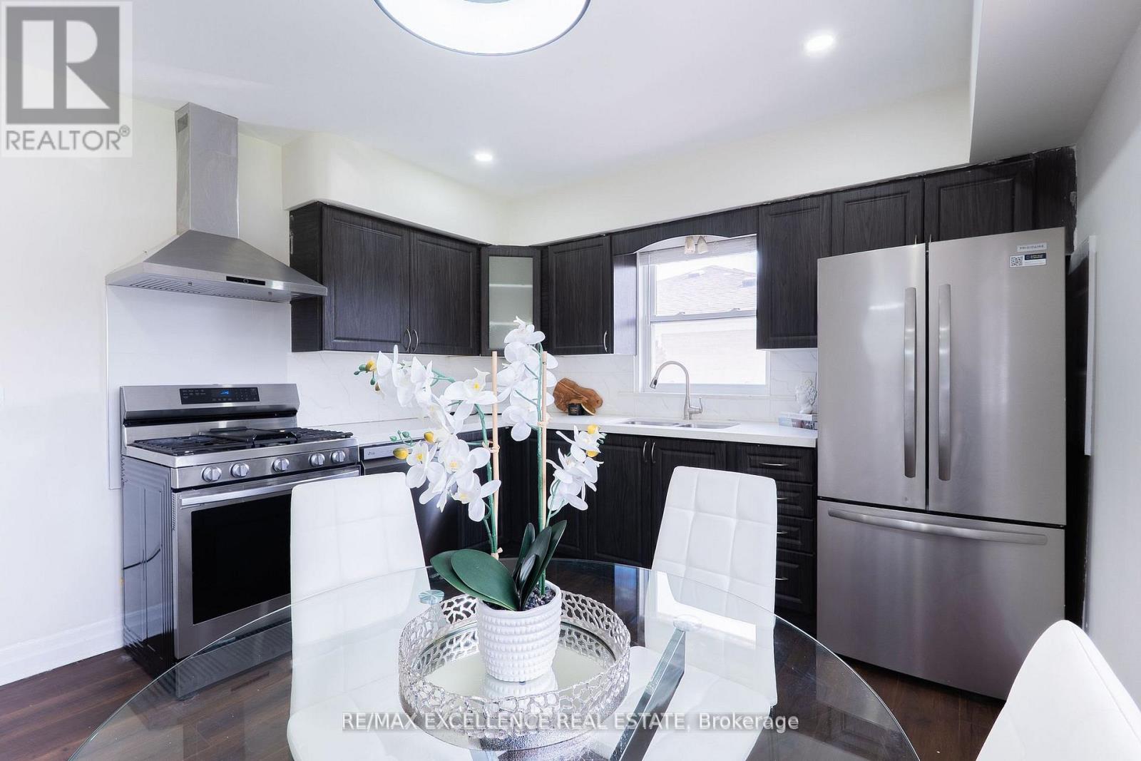 431 DELREX BOULEVARD - 18