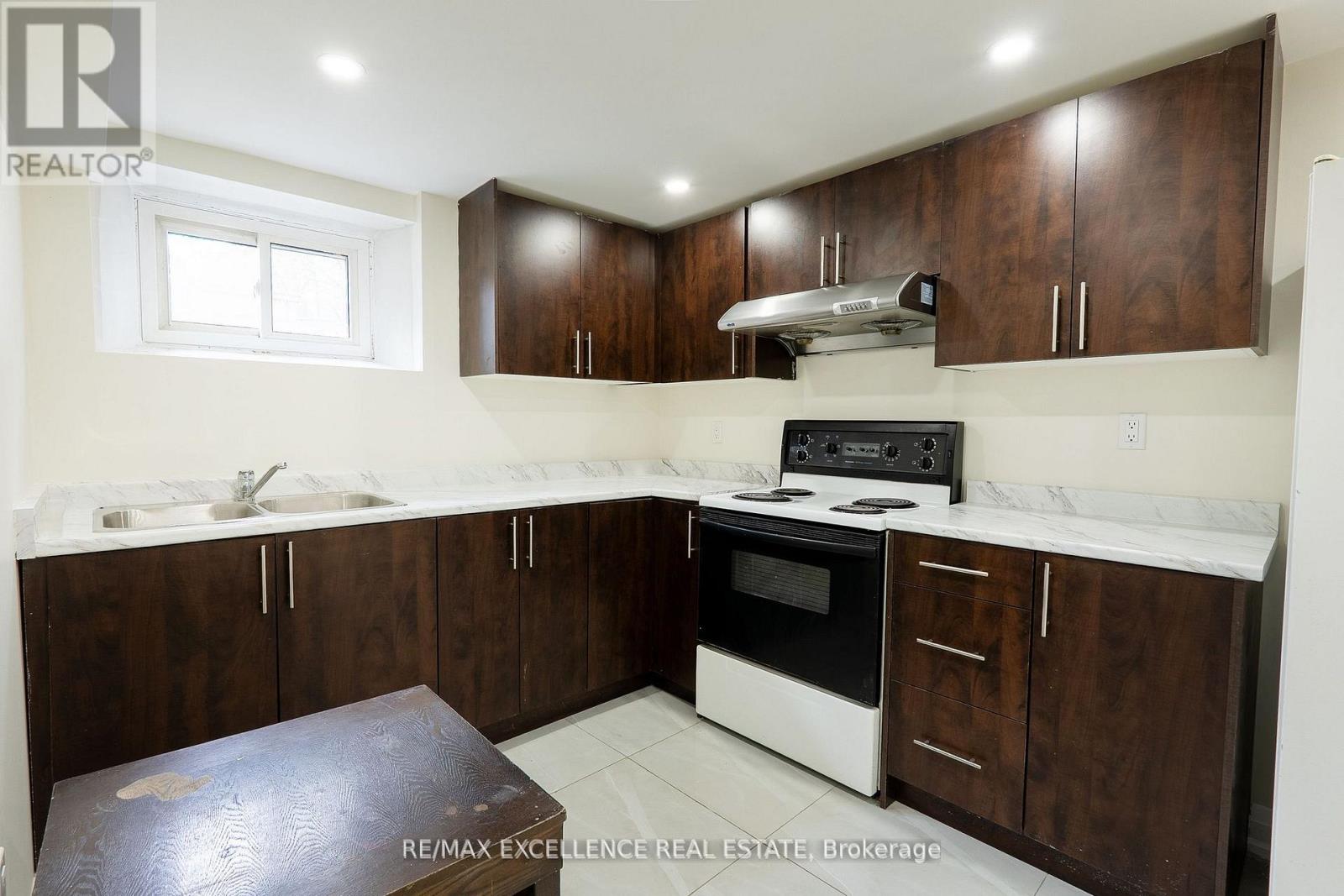 431 DELREX BOULEVARD - 28