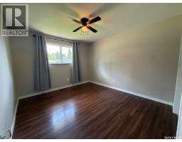 142 2nd Street E, Glaslyn, SK S0M0Y0 Photo 14