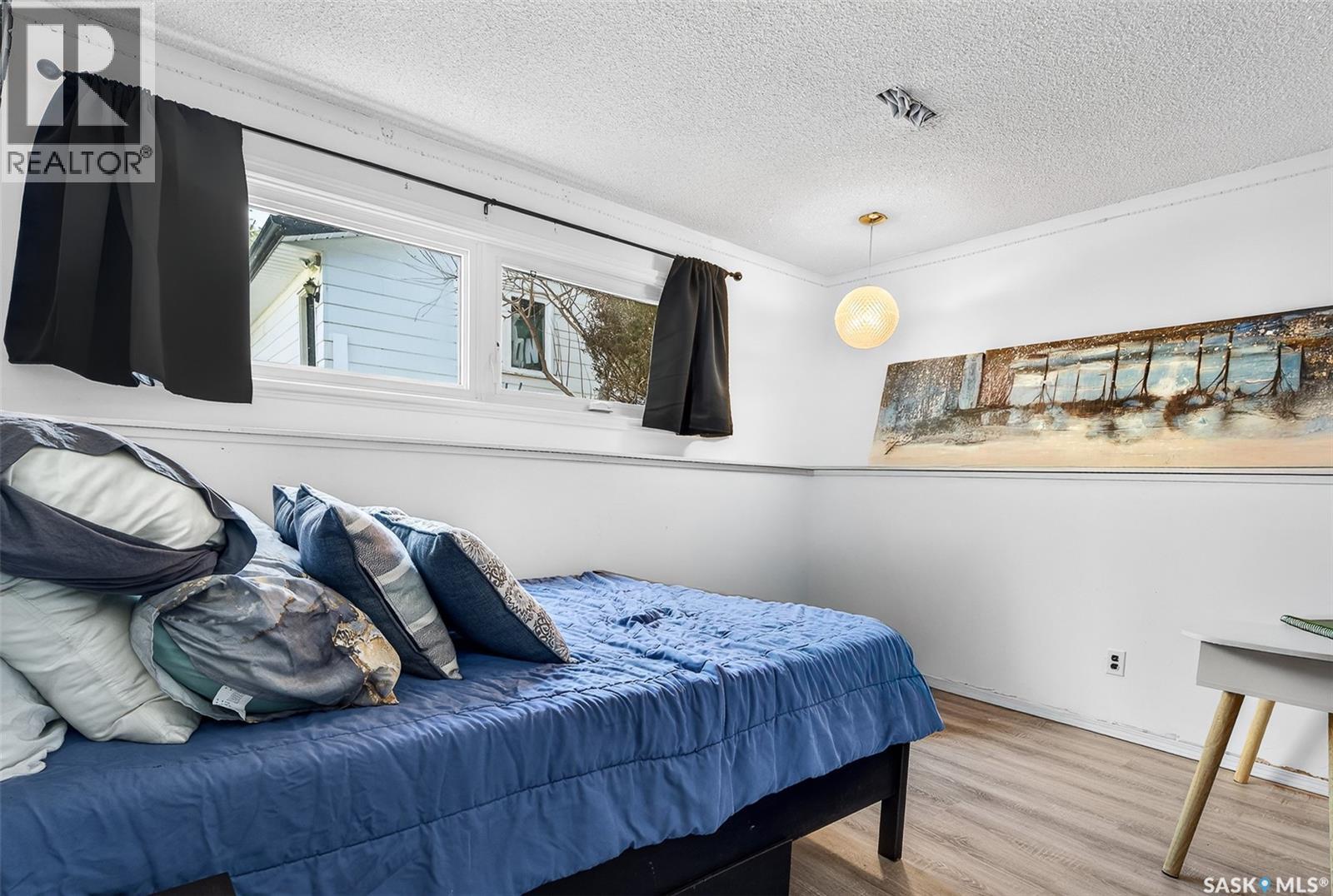 1321 Prince CRESCENT - 36