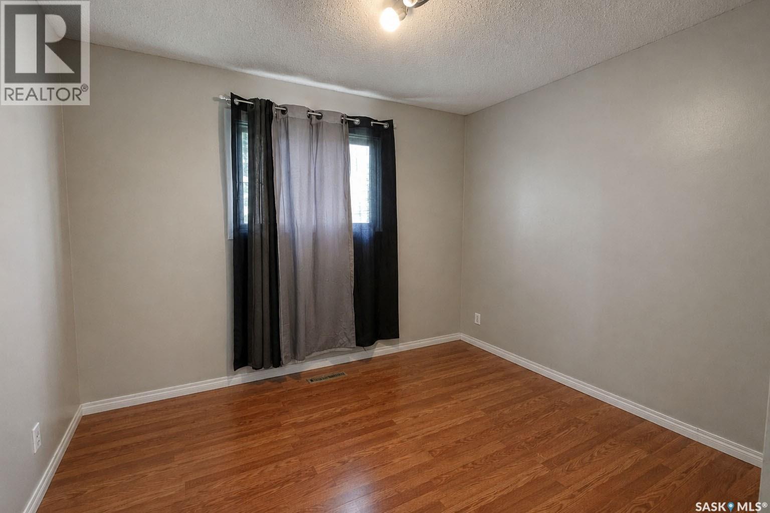 602 28th STREET E - 7