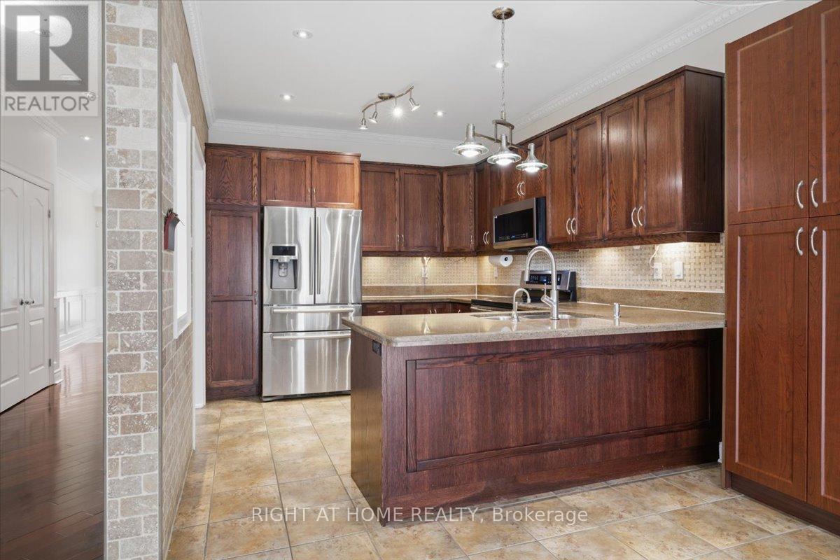 15 WILLOWBANKS TERRACE - 11