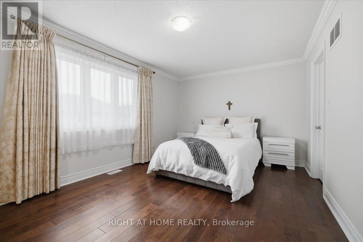 15 WILLOWBANKS TERRACE - 17