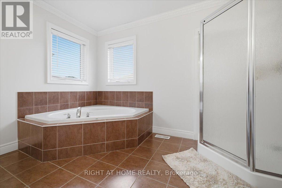 15 WILLOWBANKS TERRACE - 18